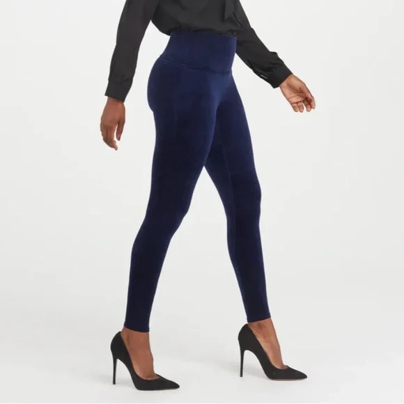 Spanx Velvet Leggings in Lapis (Dark Blue) Barely Worn Size L - Picture 2 of 6